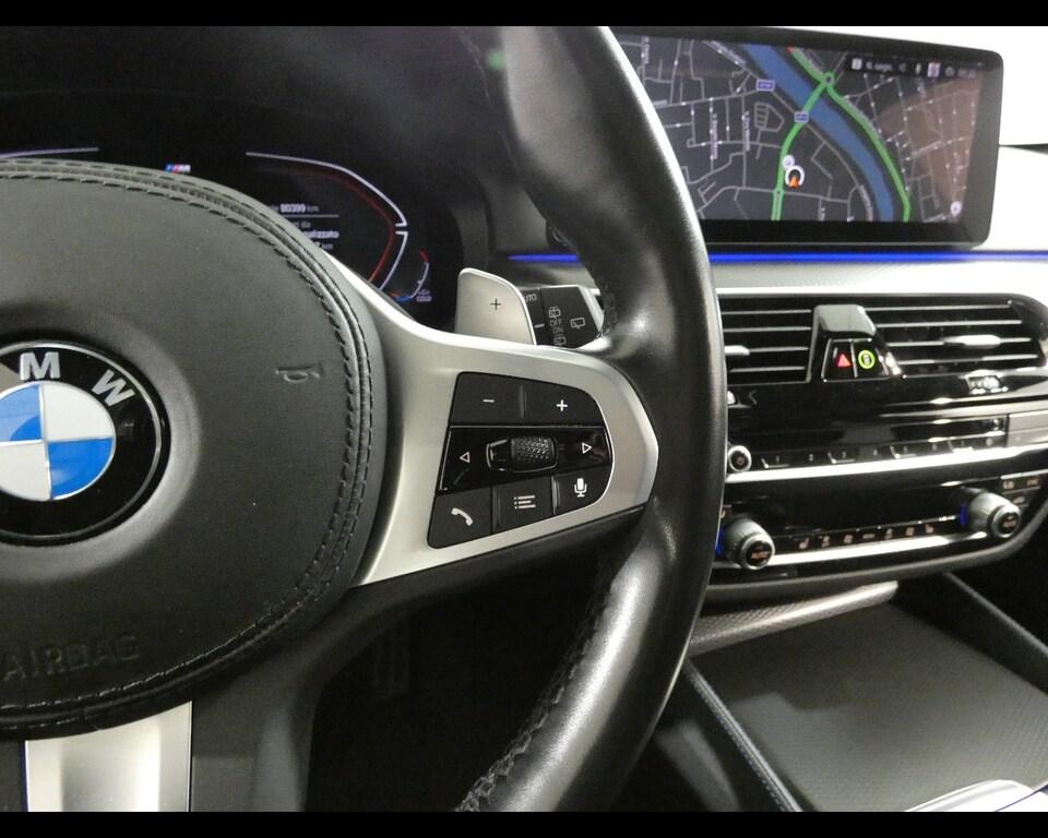 BMW Serie 5 530d Touring mhev 48V xdrive Msport auto