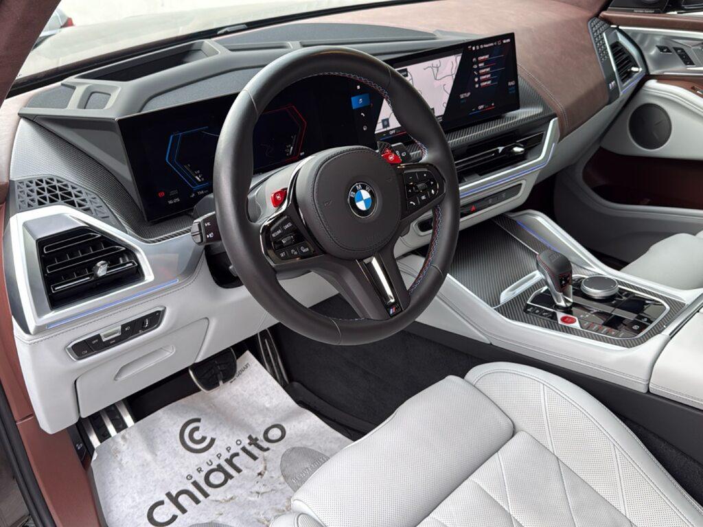 BMW XM 4.4 steptronic