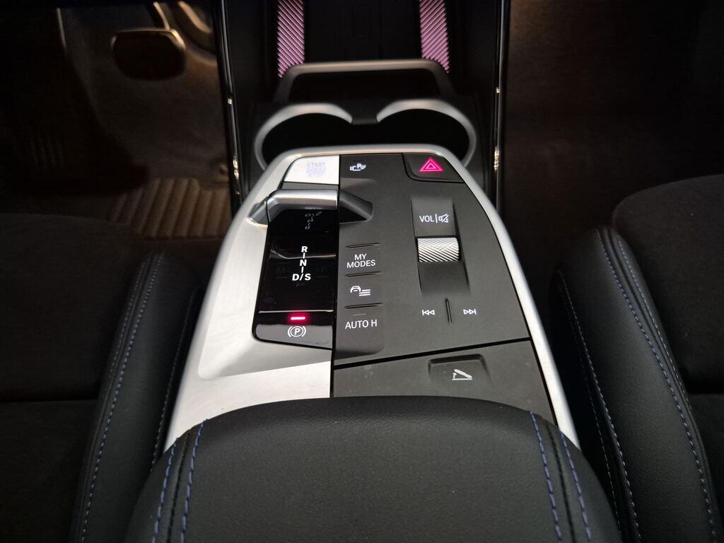 BMW X1 sdrive20d mhev 48V MSport Pro auto