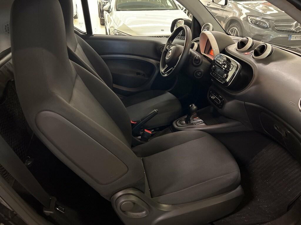 Smart fortwo eq Pure 22kW