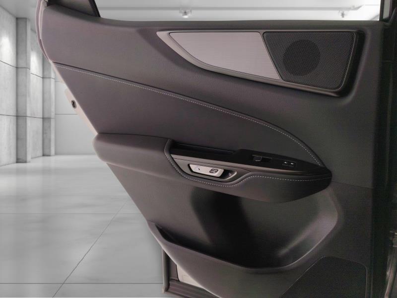 Lexus NX 2.5 hybrid F-Sport 4wd e-cvt