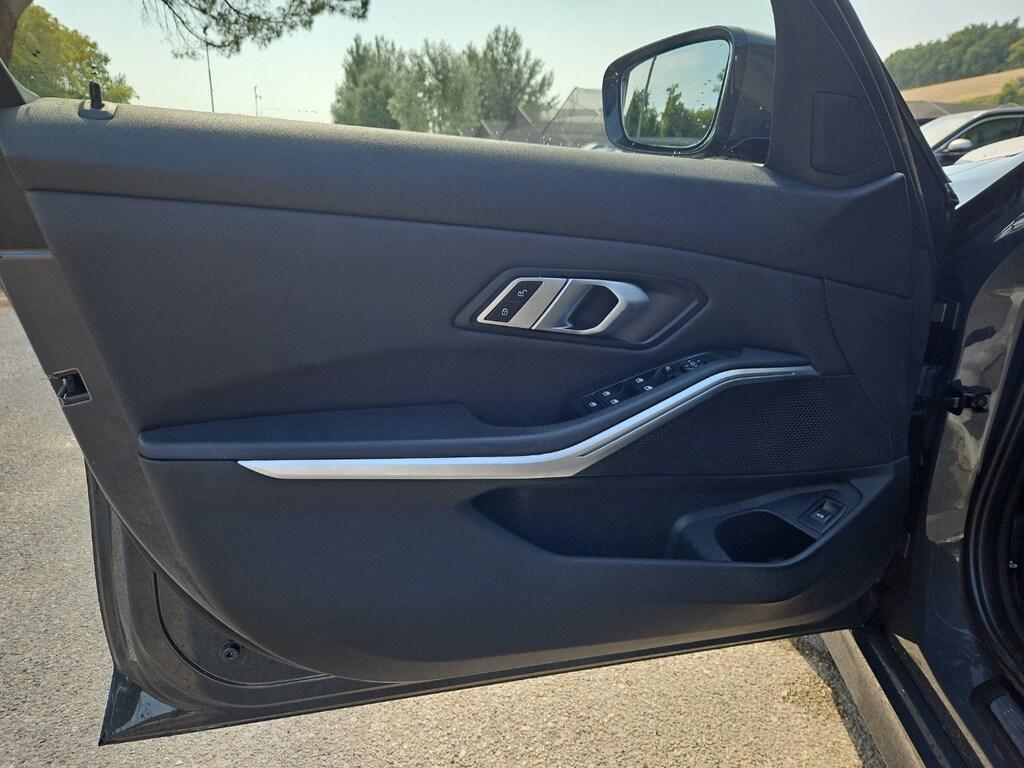 BMW Serie 3 318d Touring Business Advantage auto