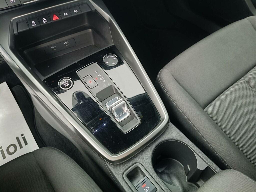 Audi A3 Sportback 30 2.0 tdi Business Advanced s-tronic