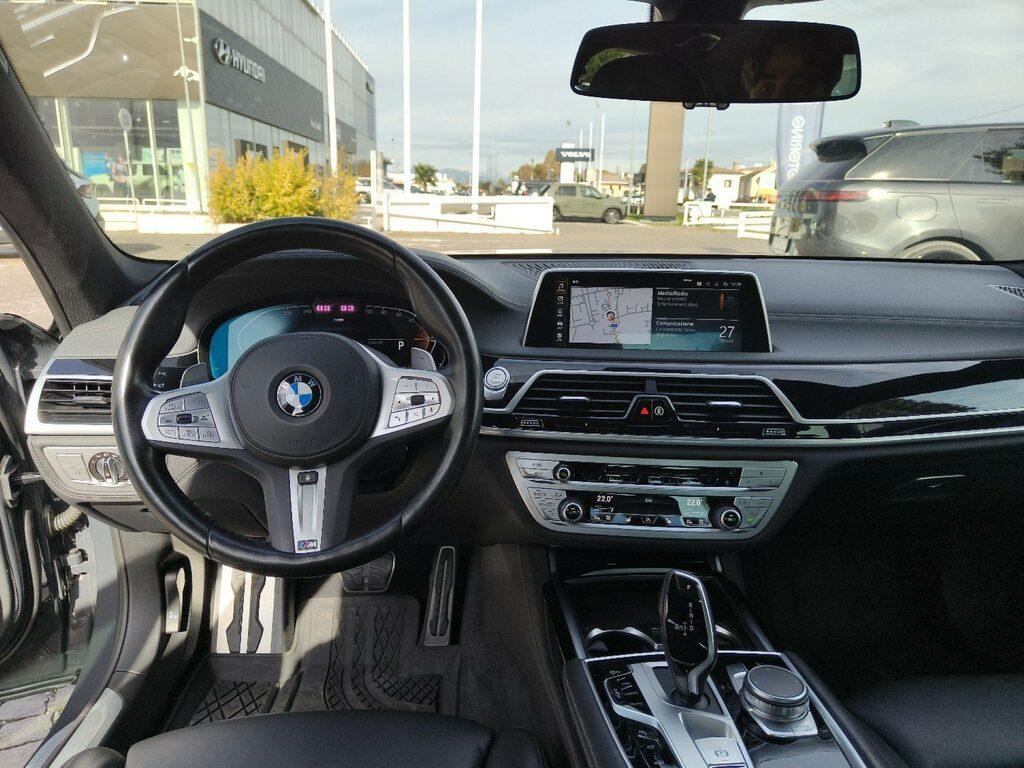 BMW Serie 7 730d mhev 48V Msport xdrive auto