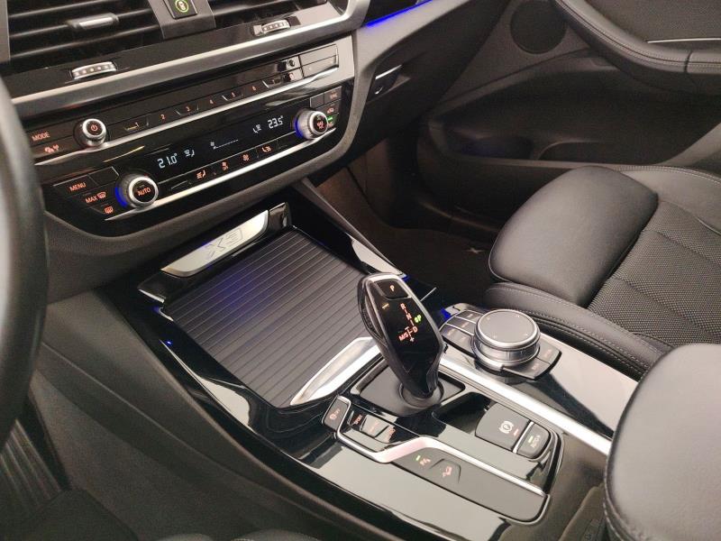 BMW X3 xdrive20d mhev 48V xLine auto