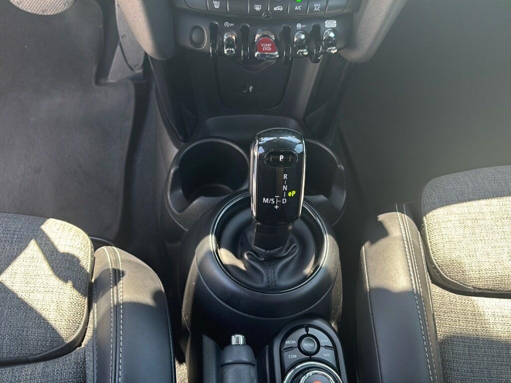 Mini Cooper 1.5 TwinPower Turbo Cooper Hype DCT