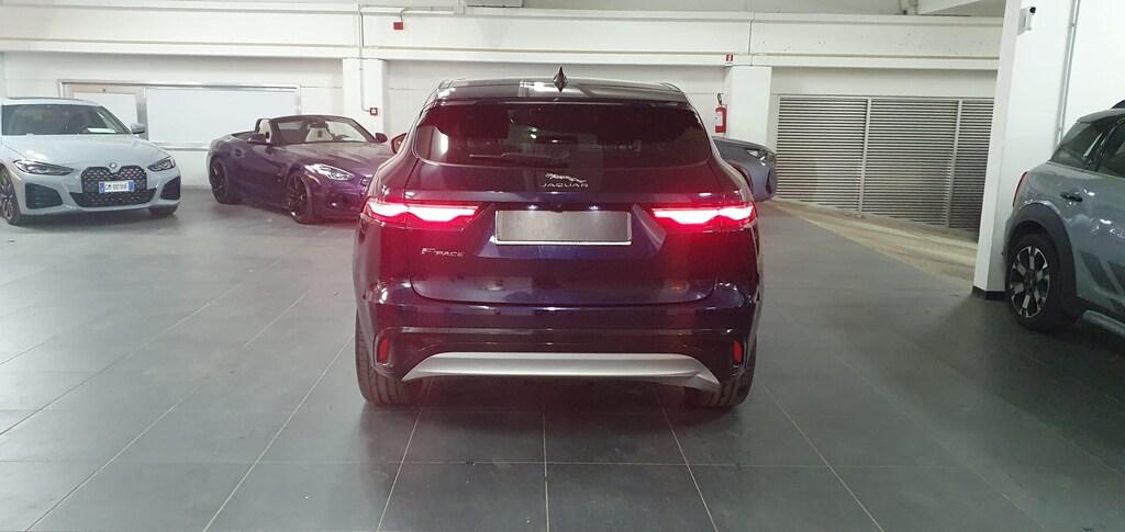 Jaguar F-Pace 2.0 D204 R-Dynamic Black awd auto