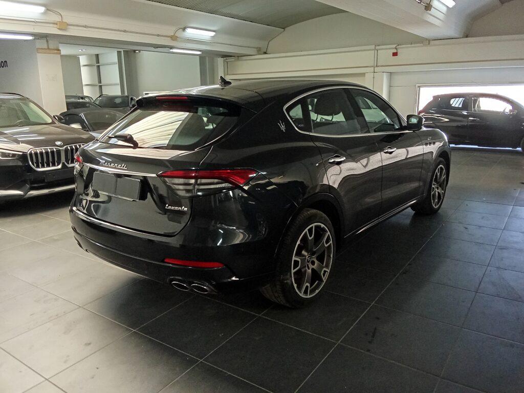 Maserati Levante 2.0 mhev Executive 330cv auto