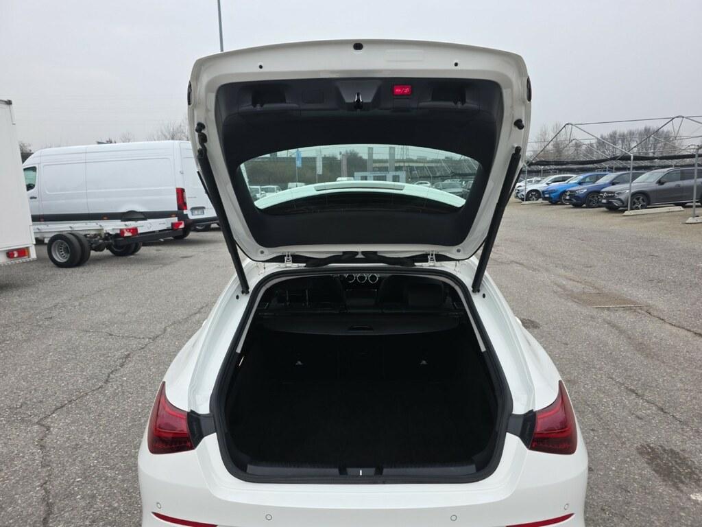 Mercedes CLA Shooting Brake 180 d Advanced auto