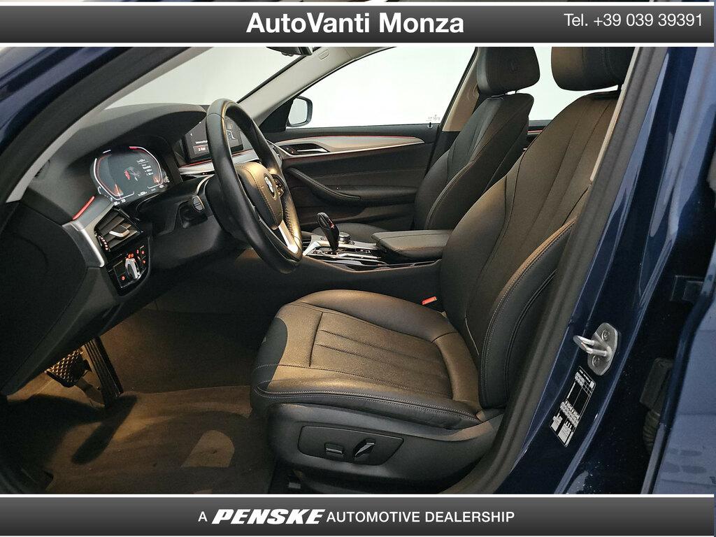 BMW Serie 5 520d mhev 48V Business auto