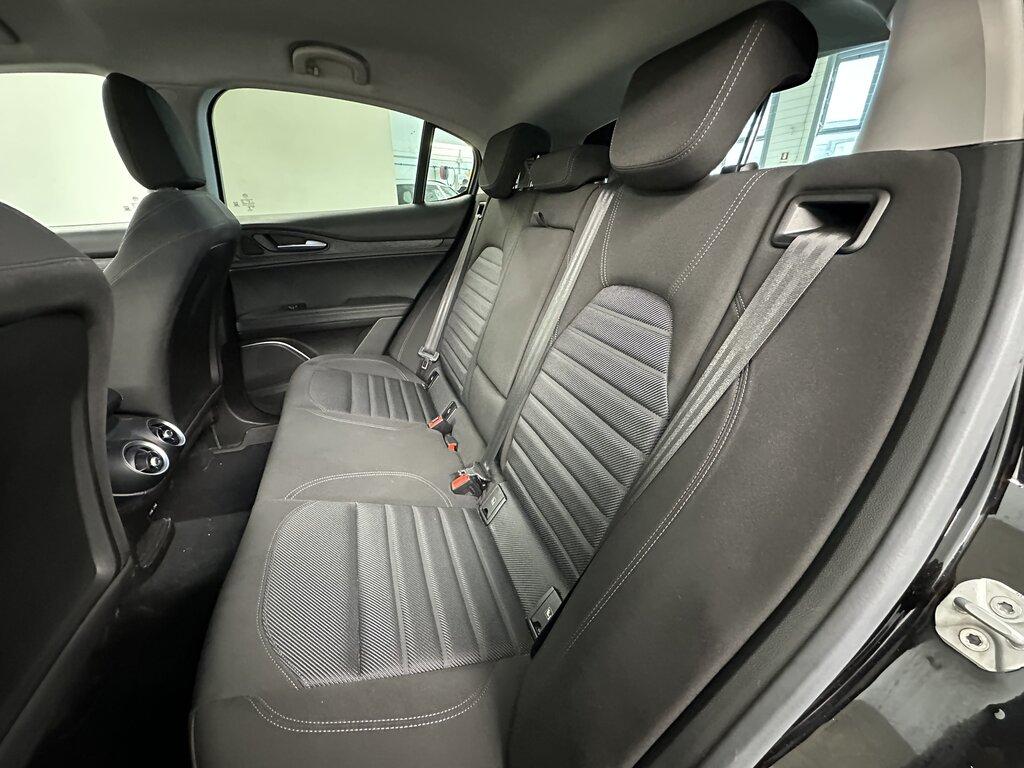 Alfa Romeo Stelvio 2.2 t Business Q4 190cv auto