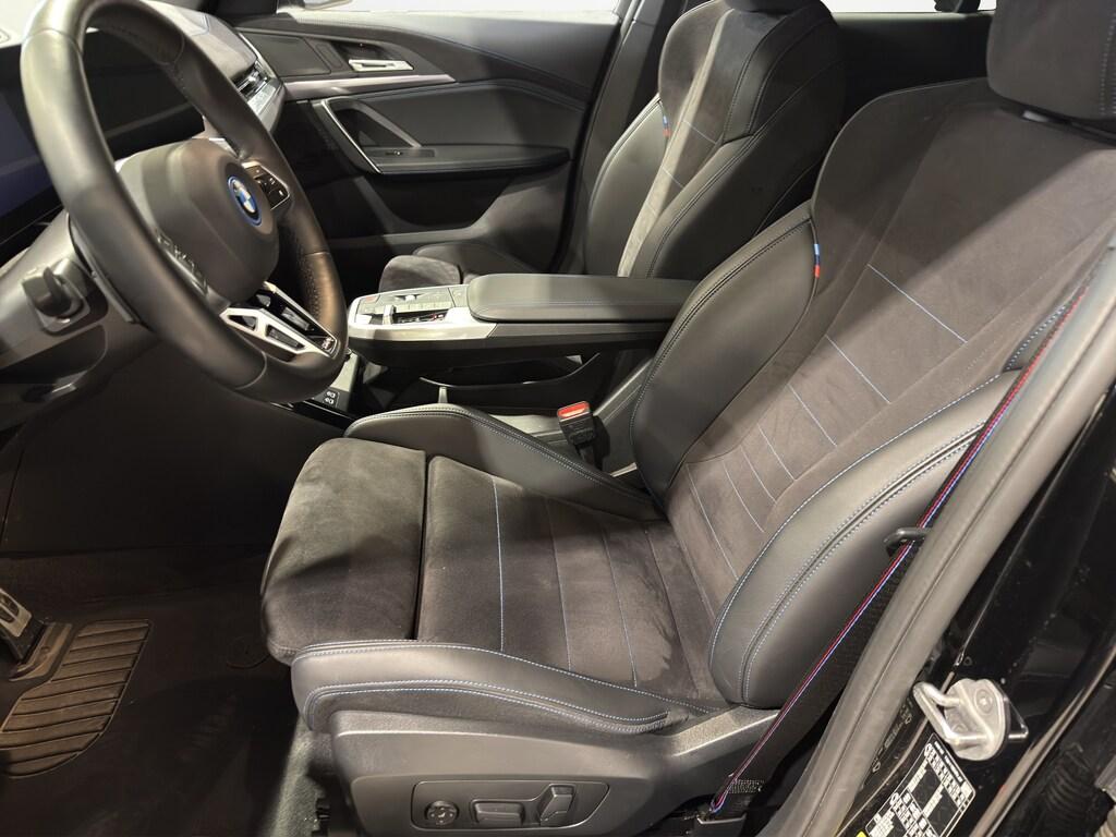 BMW iX2 edrive 20 MSport Pro