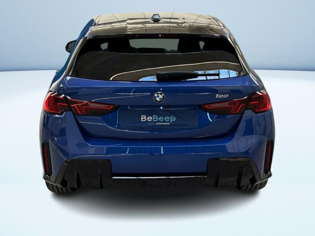 BMW Serie 1 120 48V MSport auto