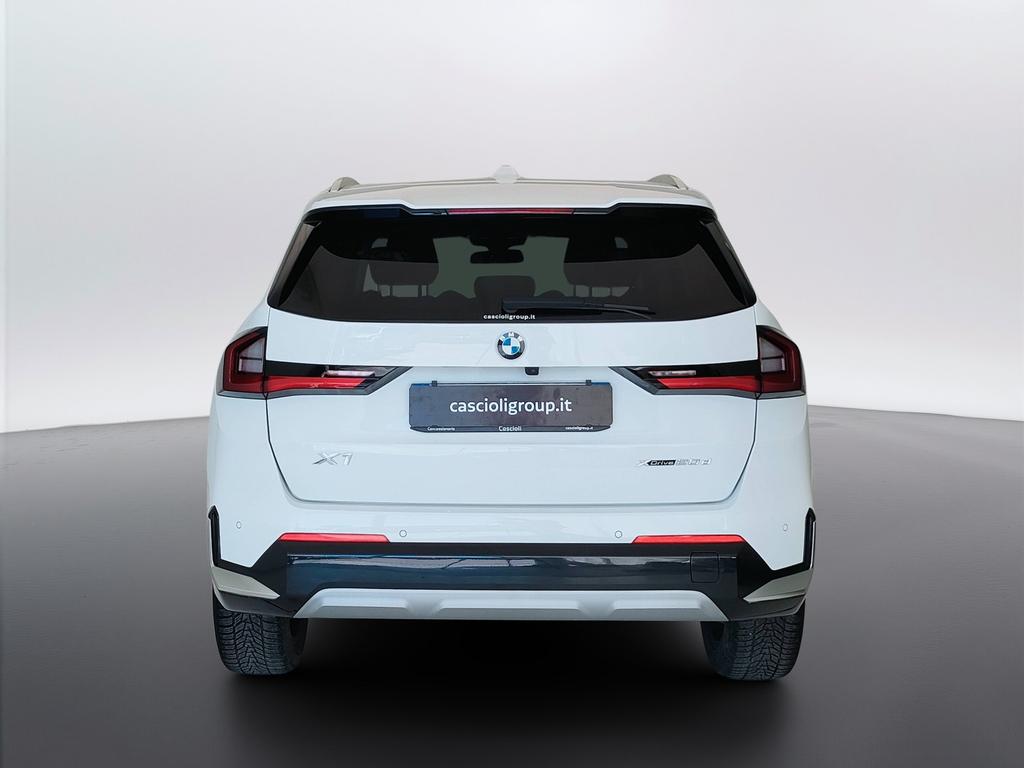 BMW X1 xdrive20d mhev 48V X-Line auto