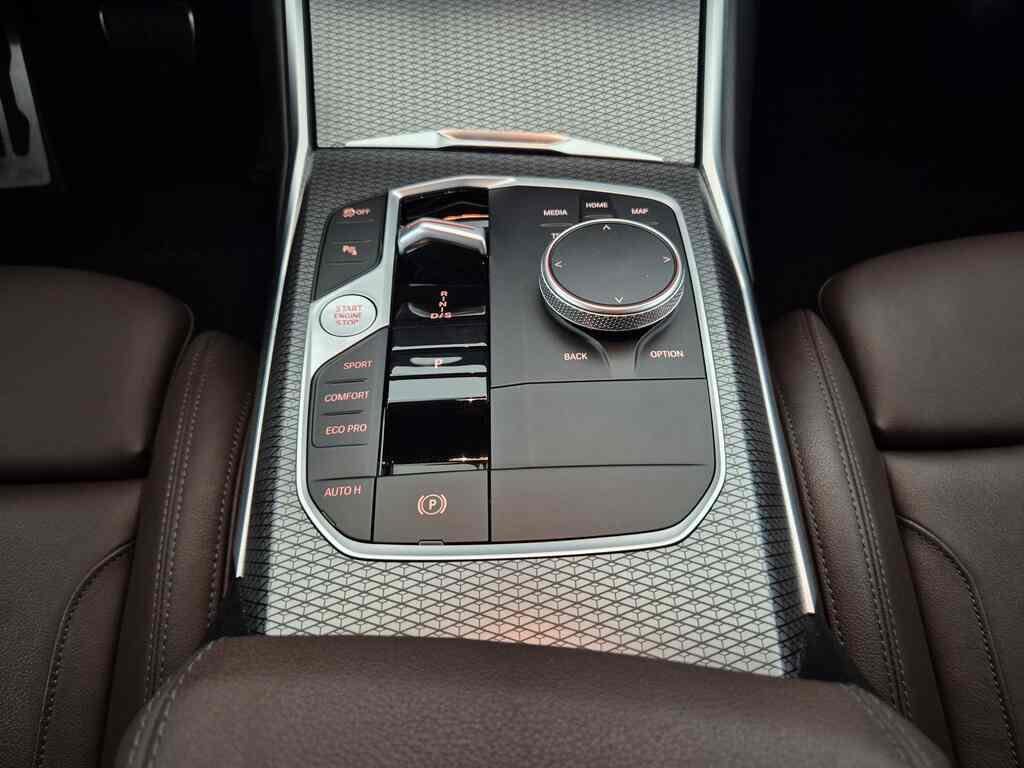 BMW Serie 3 330d Touring mhev 48V Msport xdrive auto