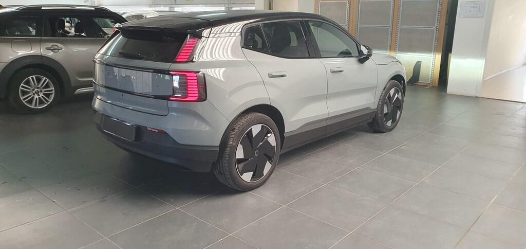 Volvo EX30 Single Motor Extended Range Ultra rwd