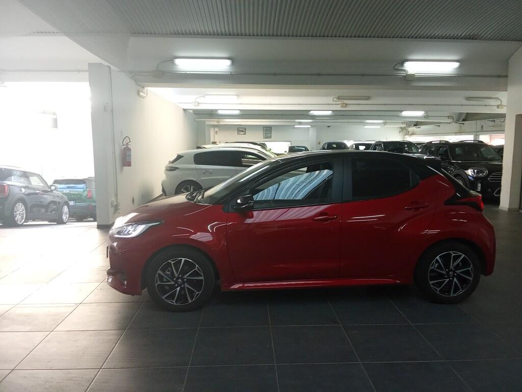 Toyota Yaris 1.5h Lounge