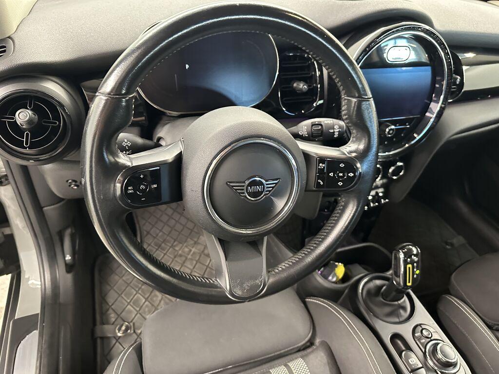 Mini Cooper SE 3p Yours auto