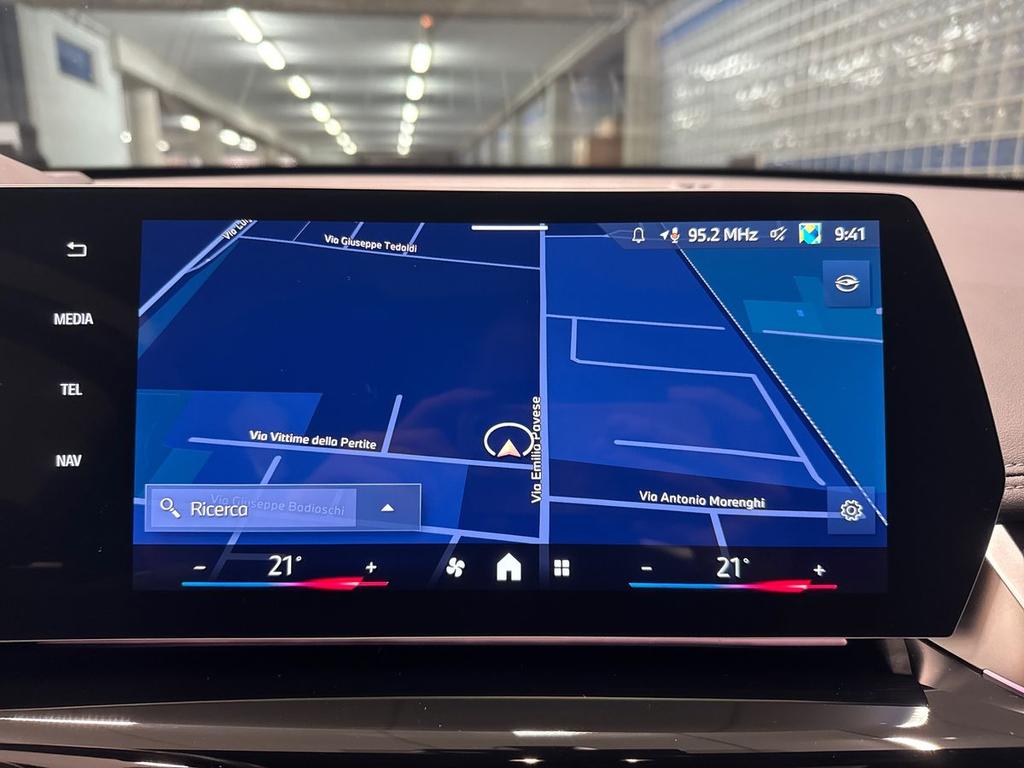 BMW X1 xdrive23d mhev 48V auto