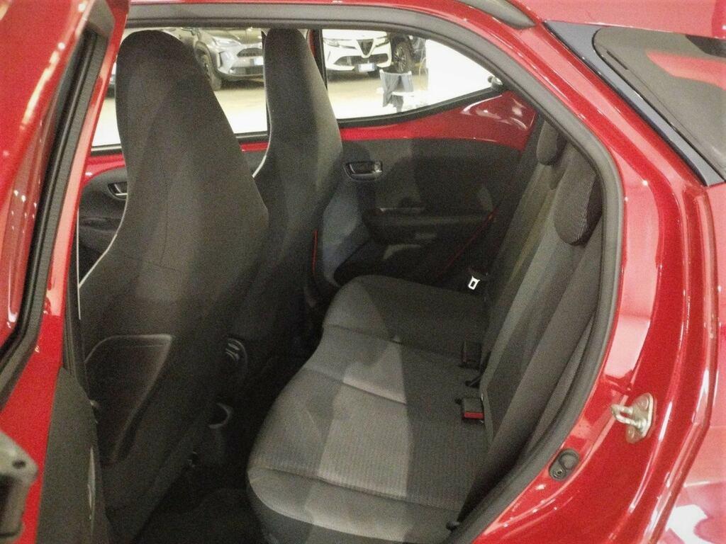 Toyota Aygo 5p 1.0 x-business 72cv