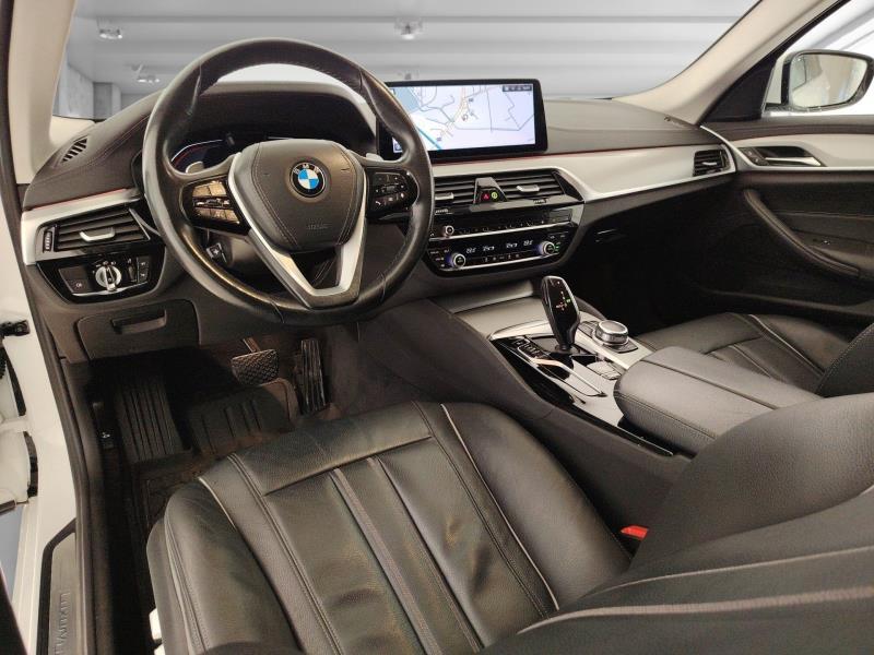 BMW Serie 5 520d Touring mhev 48V xdrive Luxury auto