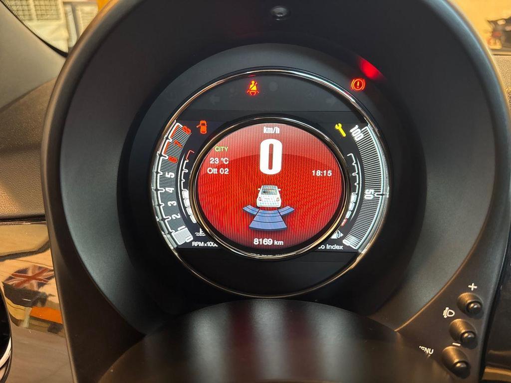 Fiat 500 1.0 hybrid 70cv