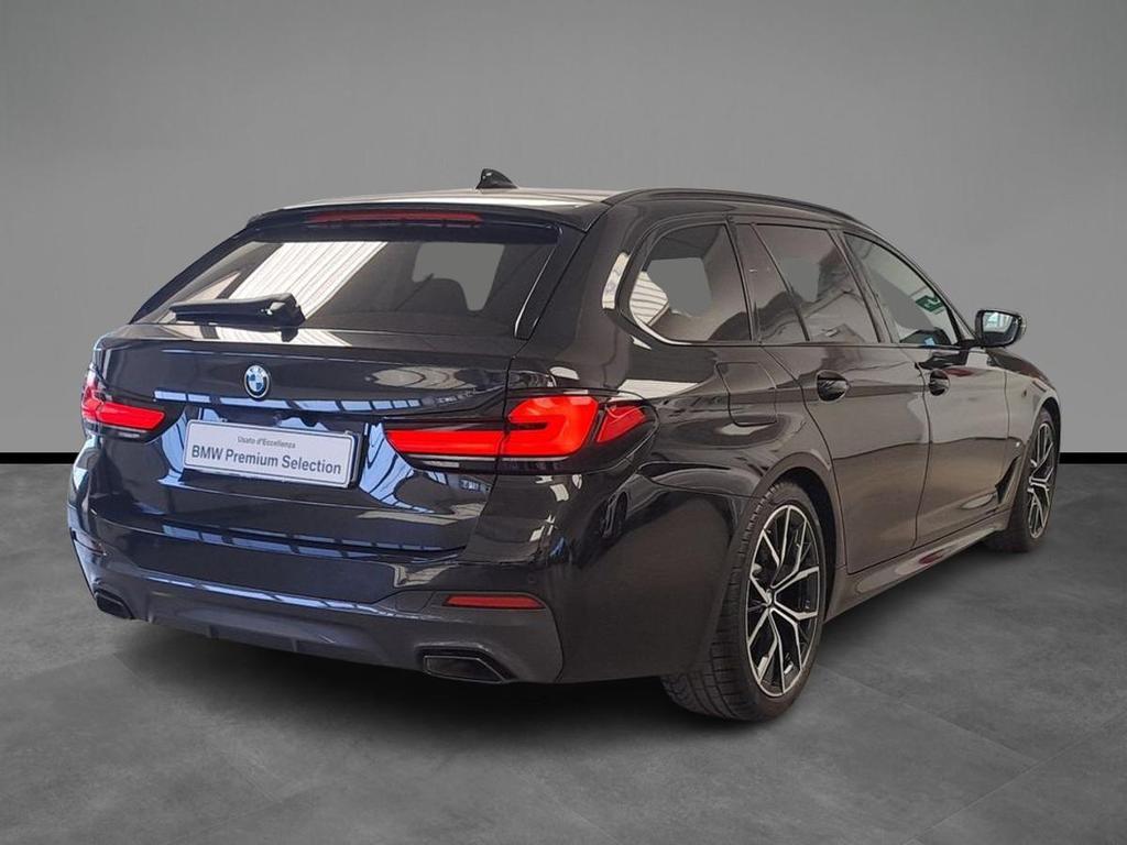 BMW Serie 5 520d Touring mhev 48V xdrive Business auto
