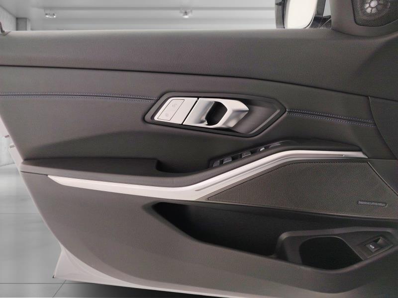 BMW Serie 3 320d Touring mhev 48V Msport xdrive auto