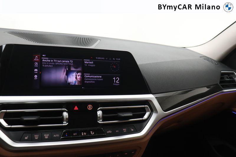 BMW Serie 3 320d Touring mhev 48V xdrive auto
