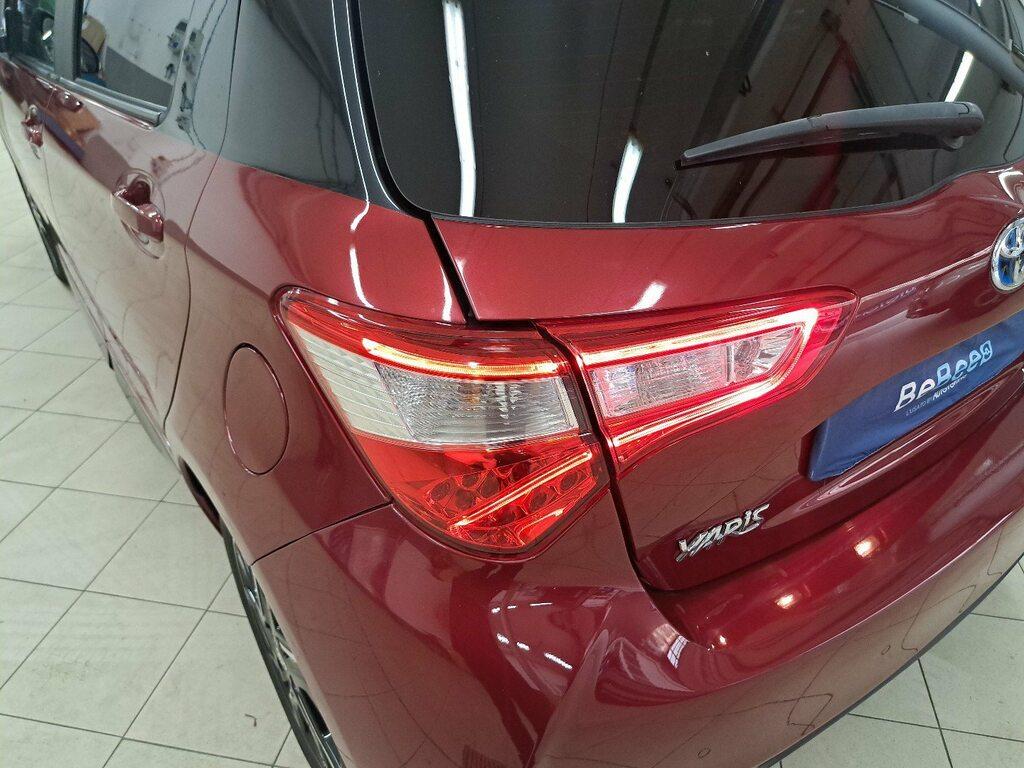 Toyota Yaris 5p 1.5 hybrid Trend Red Edition