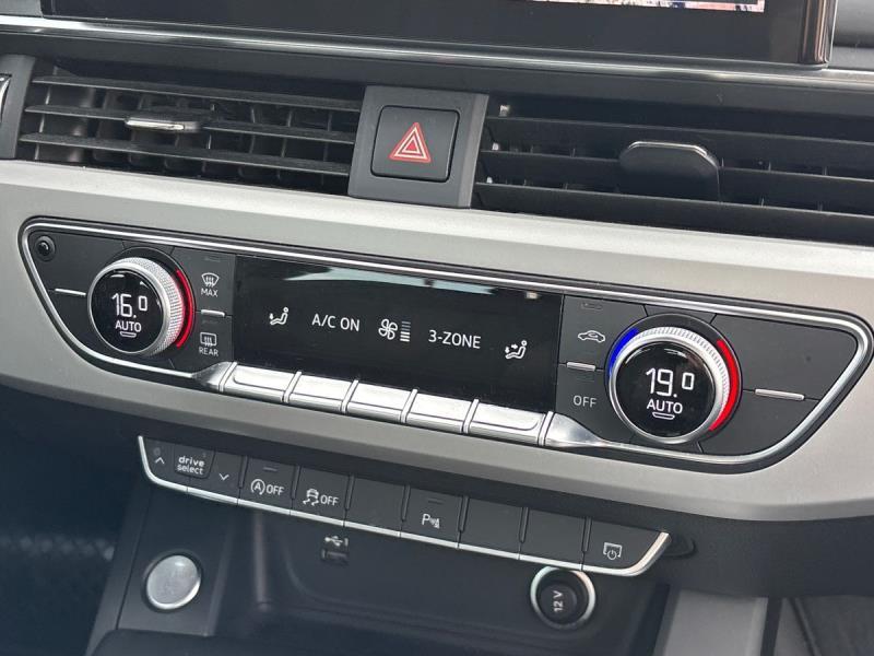 Audi A4 35 2.0 tdi mhev Business Advanced 163cv s-tronic