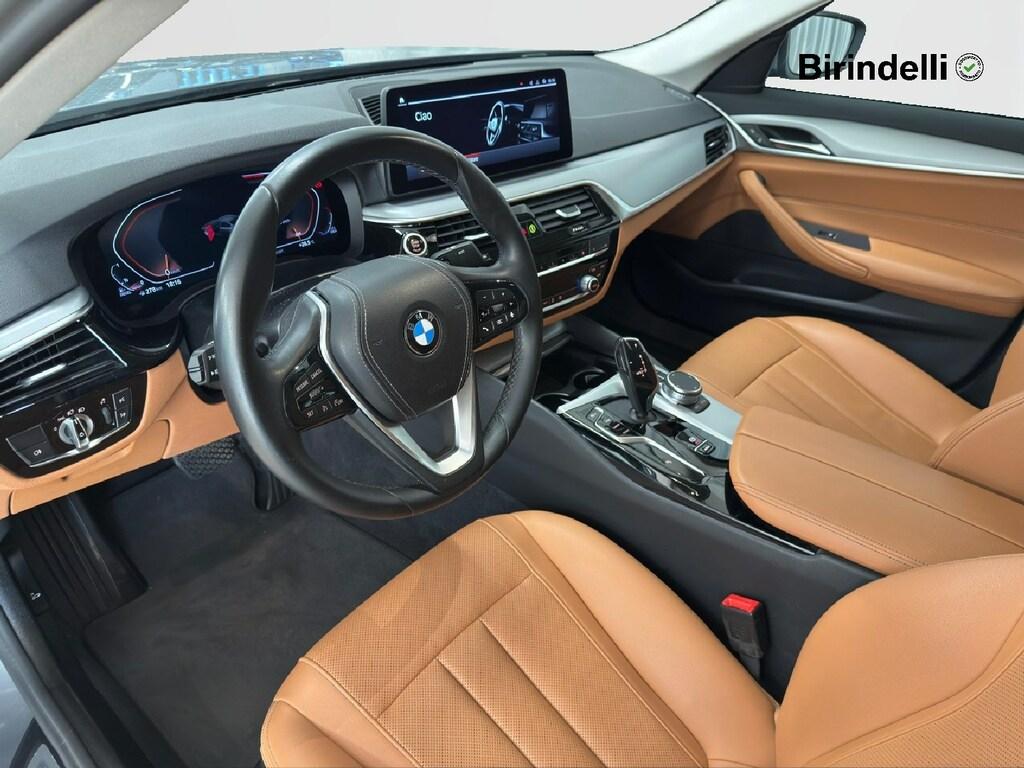 BMW Serie 5 520d mhev 48V xdrive Business auto