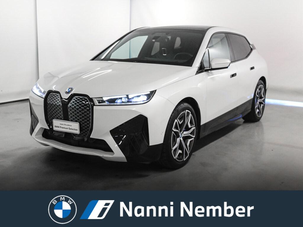 BMW iX xdrive40 pacchetto sportivo