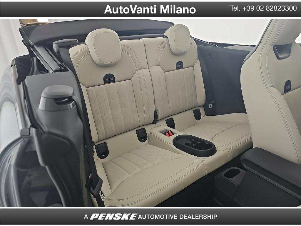 Mini Mini Cooper Cabrio 2.0 C Favoured auto