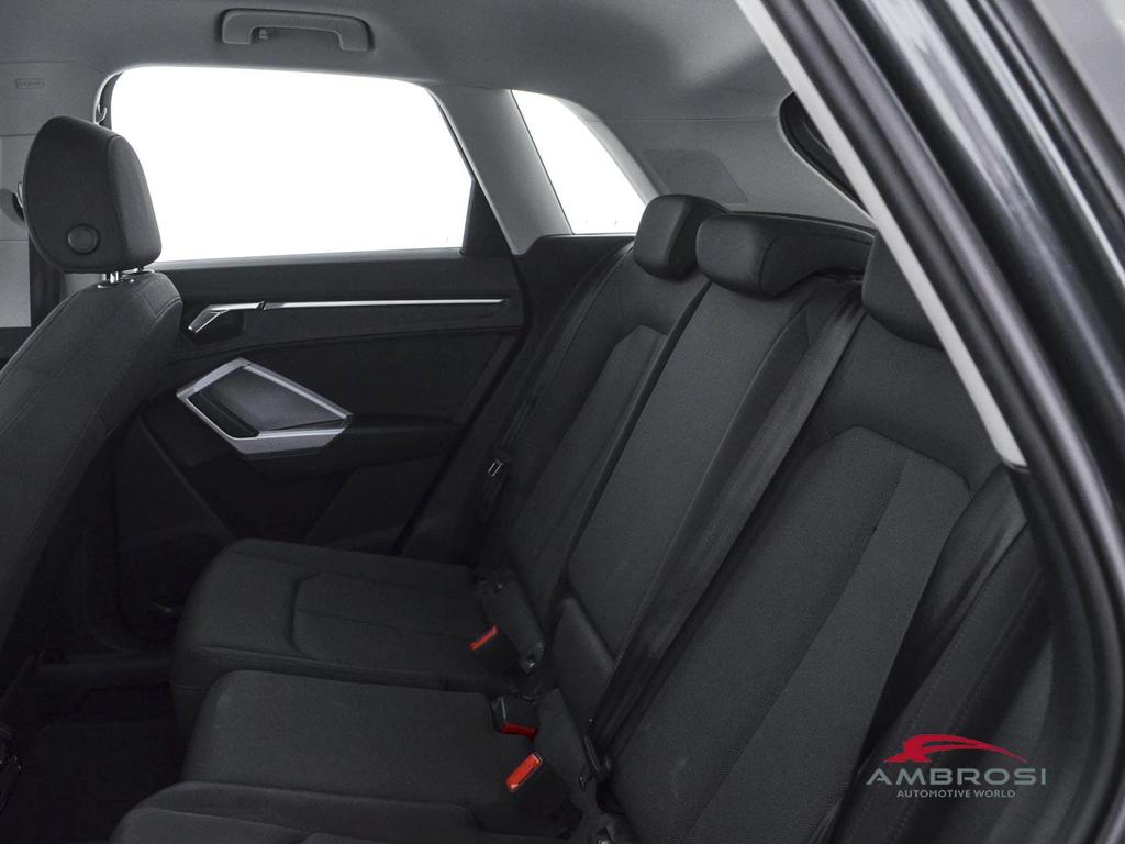 Audi Q3 35 2.0 tdi S Line Edition s-tronic