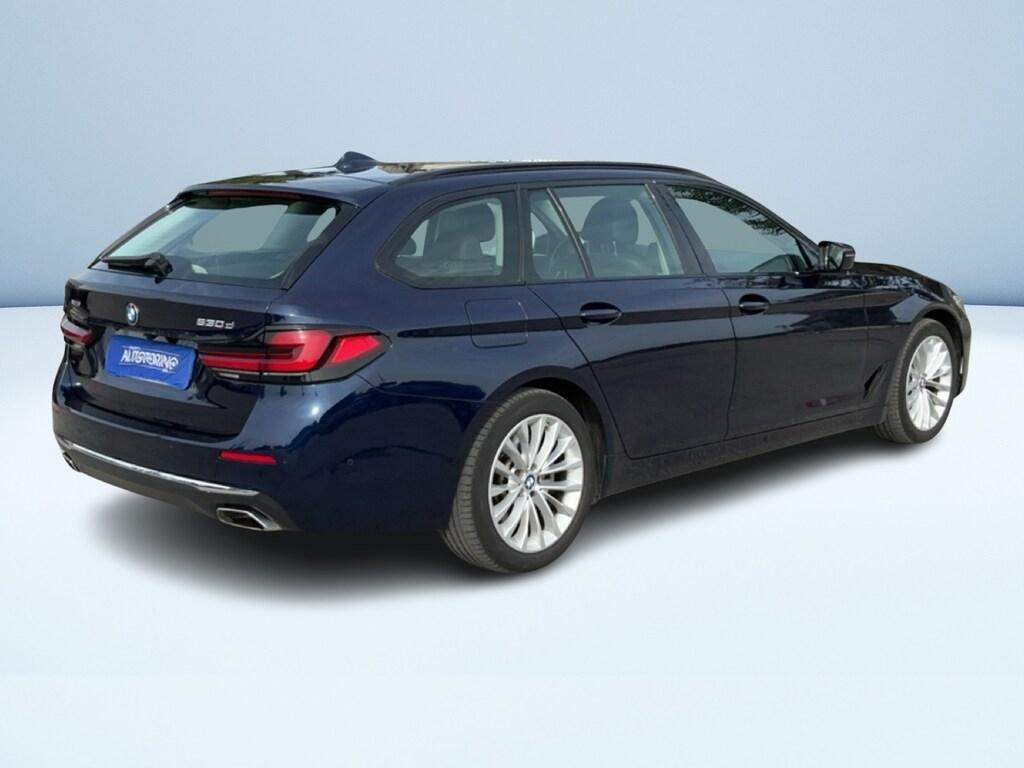 BMW Serie 5 530d Touring mhev 48V xdrive Luxury auto