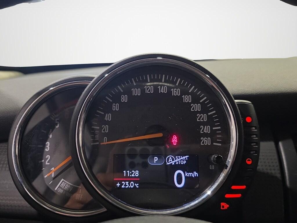Mini Cooper D 1.5 D Cooper D Hype Auto