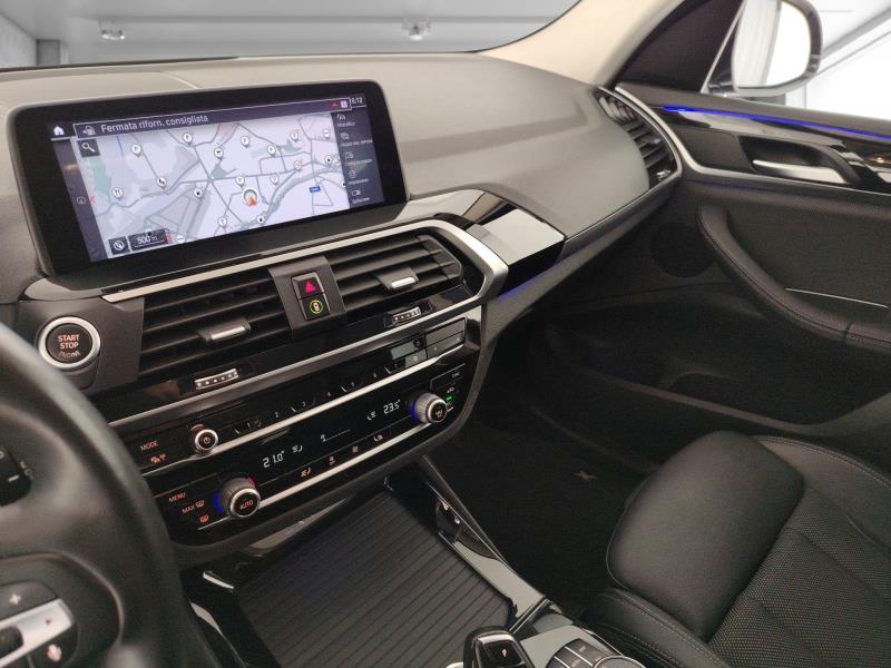 BMW X3 xdrive20d mhev 48V xLine auto