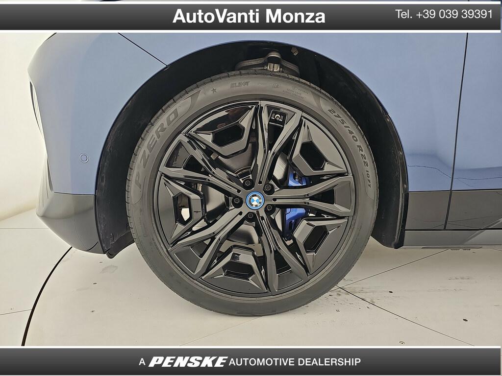 BMW iX xdrive50 pacchetto sportivo