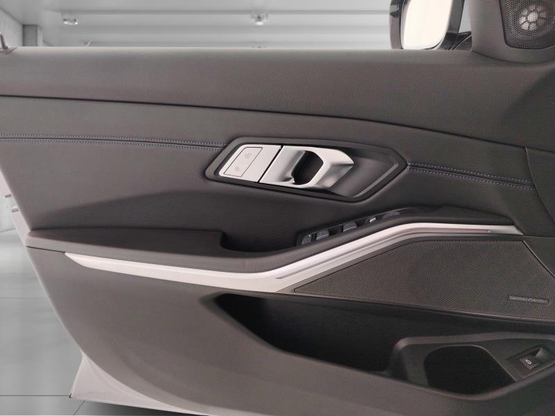 BMW Serie 3 320d Touring mhev 48V xdrive M Sport Pro auto
