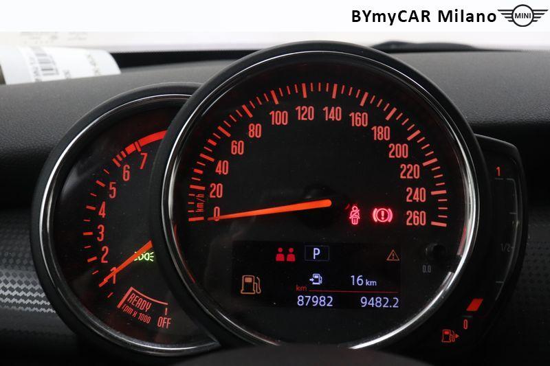 Mini Cooper 1.5 TwinPower Turbo Cooper Business DCT