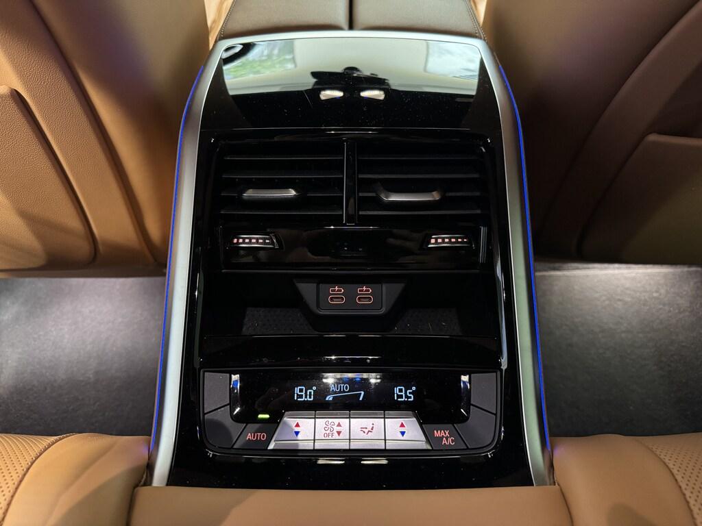 BMW Serie 8 840d Gran Coupe mhev 48V xdrive auto