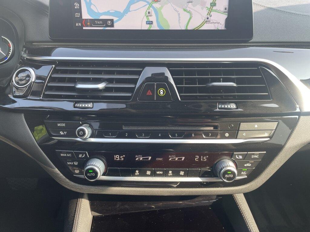 BMW Serie 5 520d Touring Luxury auto