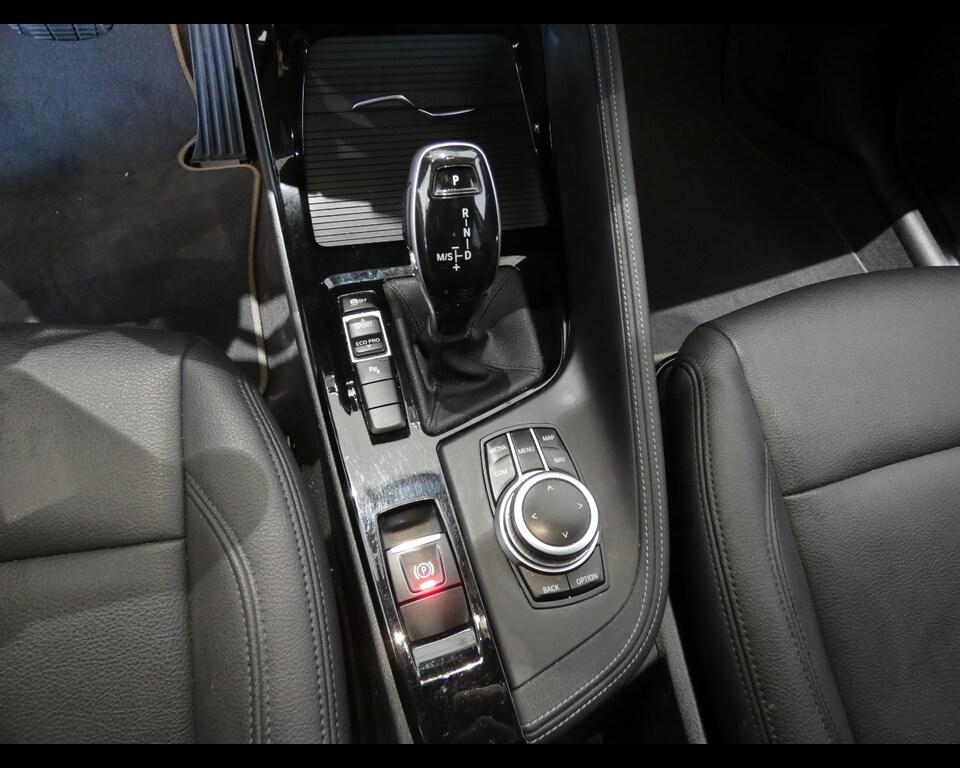 BMW X2 sdrive18d Business X auto