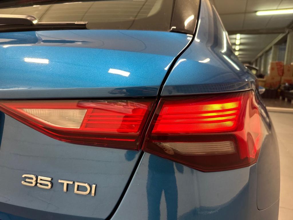Audi A3 Sportback 35 2.0 tdi Business s-tronic
