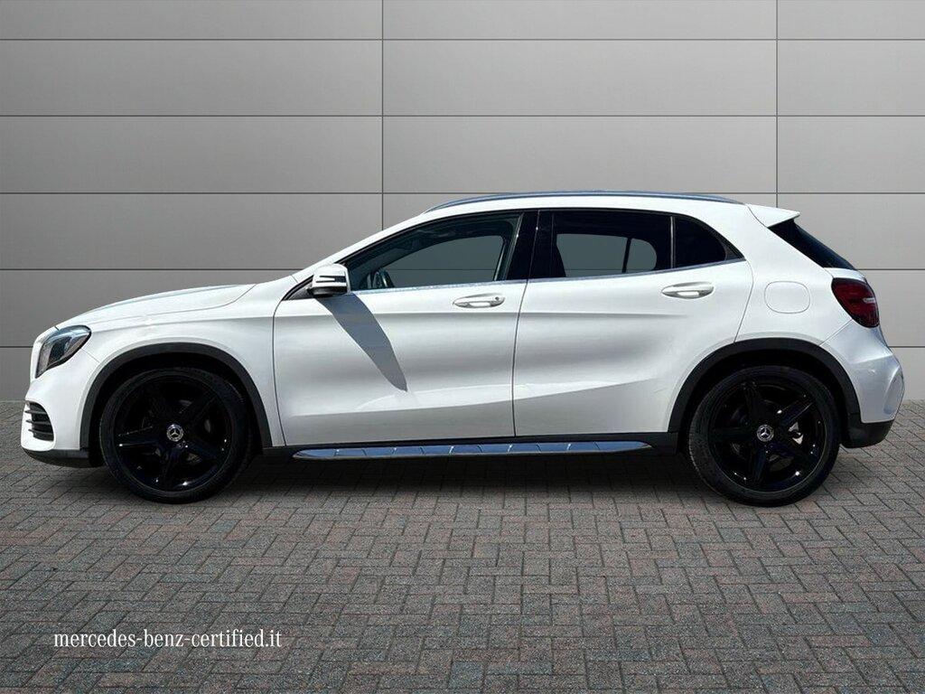 Mercedes GLA 200 Premium auto