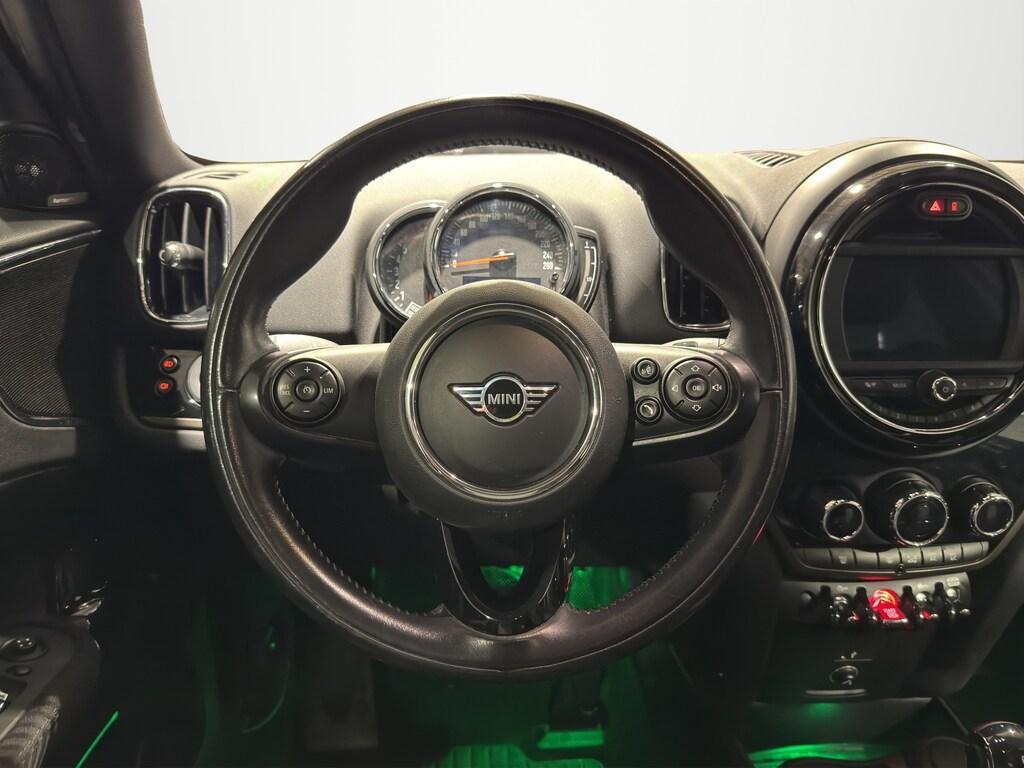 Mini Cooper D Countryman 2.0 TwinPower Turbo Cooper D Boost ALL4 Steptronic