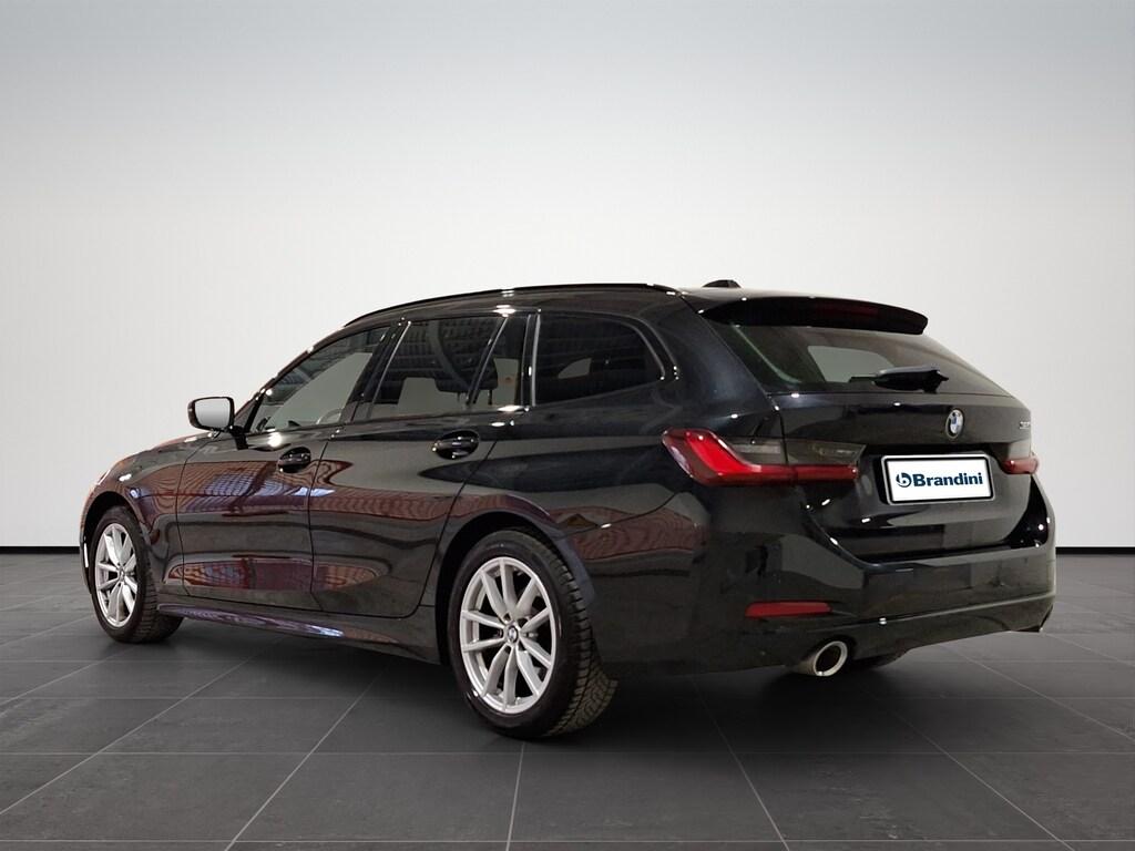 BMW Serie 3 320d Touring mhev 48V auto