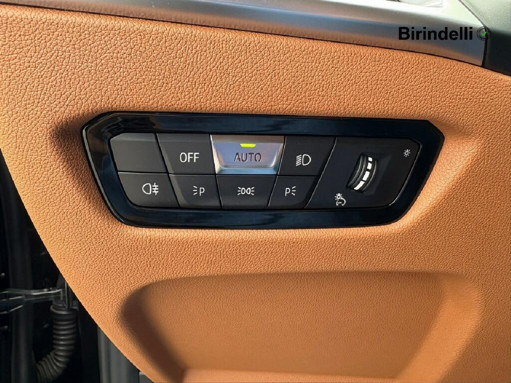 BMW Serie 3 320d Touring mhev 48V Msport auto