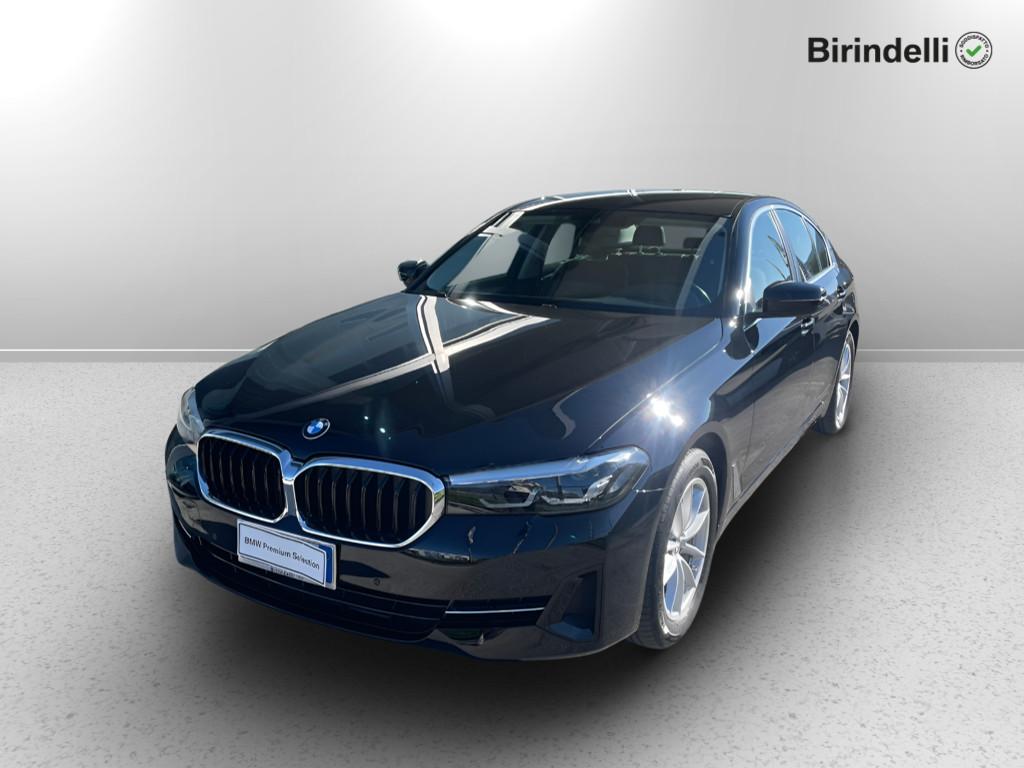 BMW Serie 5 518d mhev 48V Business auto